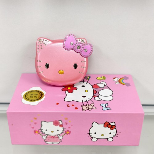 Hello kitty flip phone - flip,
